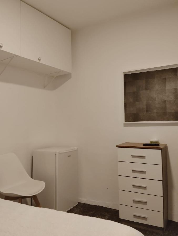 Habitacion Cerca Centro De Madrid Ngoại thất bức ảnh